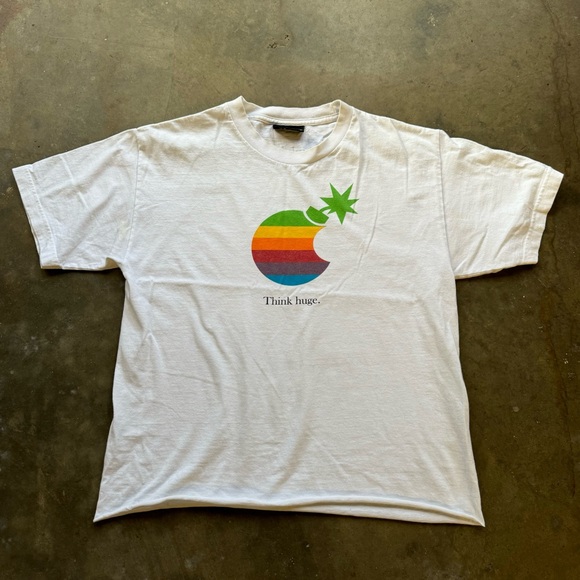 The Hundreds Apple Tshirt - Picture 1 of 5